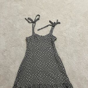 Urban Outfitters Black and White Geometric Dress